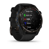 Garmin MK3i 43 mm Carbon Grey DLC titanium met zwarte siliconen band